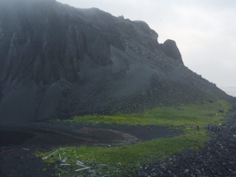 Фотоальбом: Экспедиция на Курильские острова