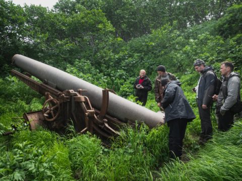 Фотоальбом: Экспедиция на Курильские острова