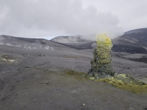 Фотоальбом: Экспедиция на Северные Курильские острова