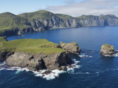 Фотоальбом: Экспедиция по Южным Курильским островам
